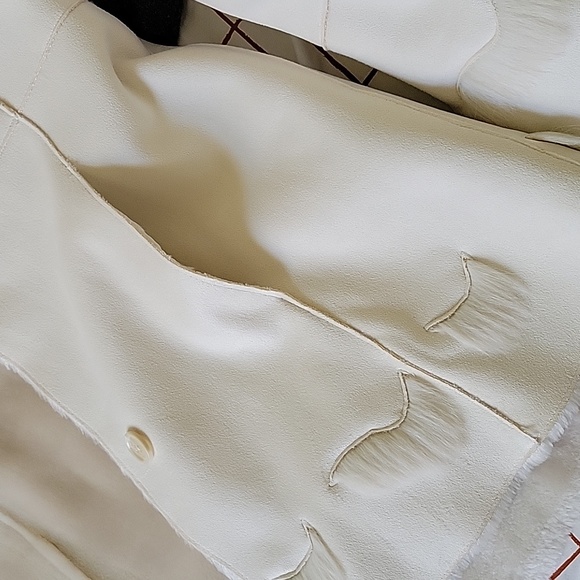 Novelti fur trim coat - Picture 11 of 13